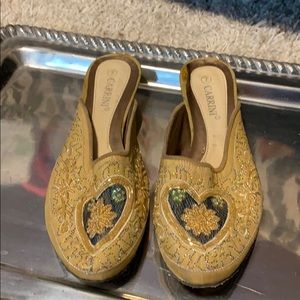 😍 4/$50 Carrini Embellished Shoes *peeling under